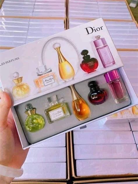 christian dior travel collection perfume.